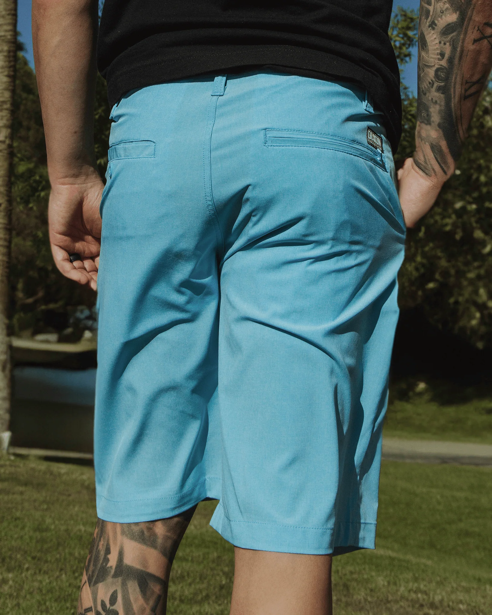 Hybrid Shorts - Tiffany