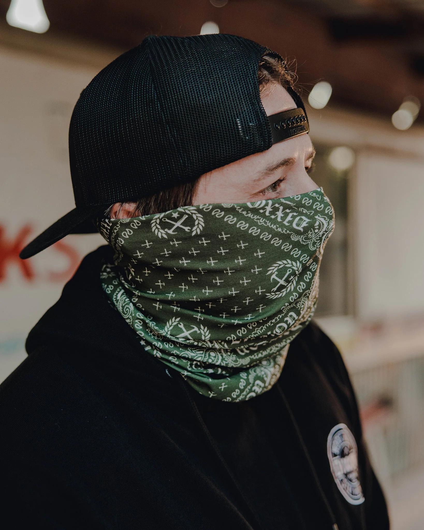 Bandana Neck Gaiter - Green & White